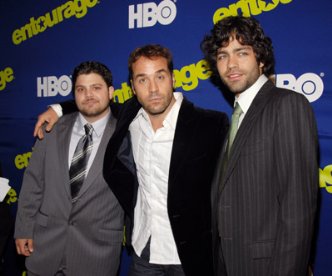 Фото - Джереми Пивен: 332x276 / 21 Кб