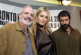 Фото - Ребекка Ромейн: 271x184 / 14 Кб