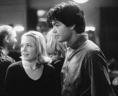 Фото - Мелисса Джоан Харт: 385x312 / 26 Кб