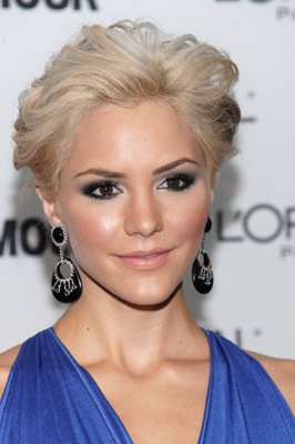 Фото - Кэтрин МакФи: 266x400 / 21 Кб