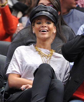 Фото - Рианна: 329x400 / 29 Кб