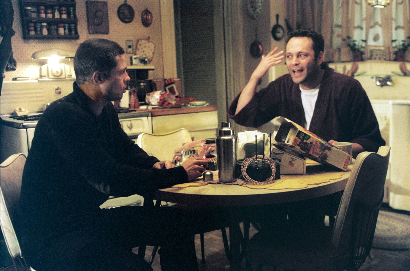 Фото - Винс Вон: 1358x900 / 272 Кб