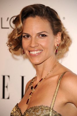 Фото - Хилари Суэнк: 266x400 / 21 Кб