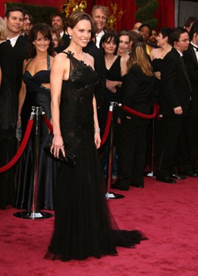 Фото - Хилари Суэнк: 287x400 / 25 Кб