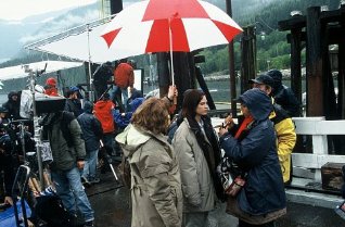 Фото - Хилари Суэнк: 318x209 / 26 Кб