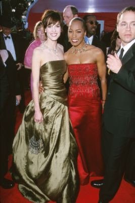 Фото - Хилари Суэнк: 267x400 / 23 Кб