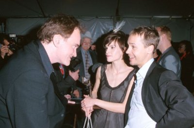 Фото - Хилари Суэнк: 400x263 / 22 Кб