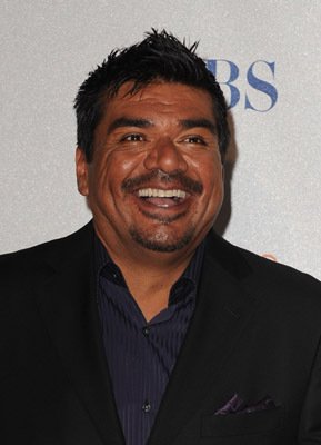 Фото - Джордж Лопес: 289x400 / 19 Кб