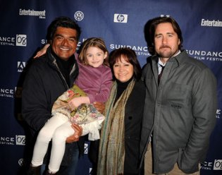 Фото - Джордж Лопес: 315x248 / 21 Кб