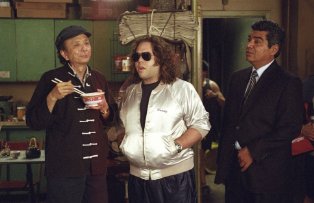 Фото - Джордж Лопес: 314x203 / 16 Кб