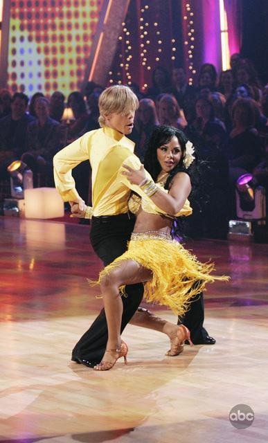 Фото - Kimberly 'Lil' Kim' Jones: 387x640 / 54 Кб