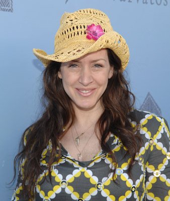 Фото - Джоэли Фишер: 338x400 / 31 Кб