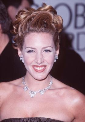 Фото - Джоэли Фишер: 279x400 / 19 Кб