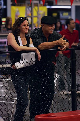 Фото - Джоржа Фокс: 333x500 / 47 Кб