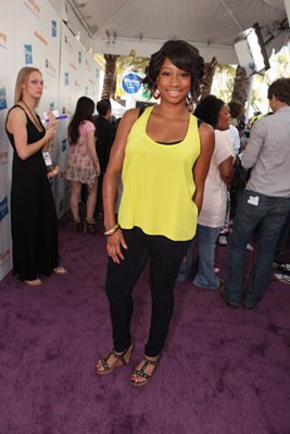 Фото - Моника Коулмэн: 267x400 / 25 Кб