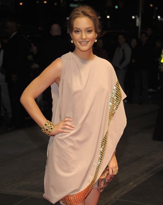 Фото - Лейтон Мистер: 319x400 / 20 Кб