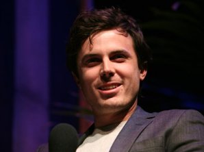 Фото - Кейси Аффлек: 298x222 / 10 Кб