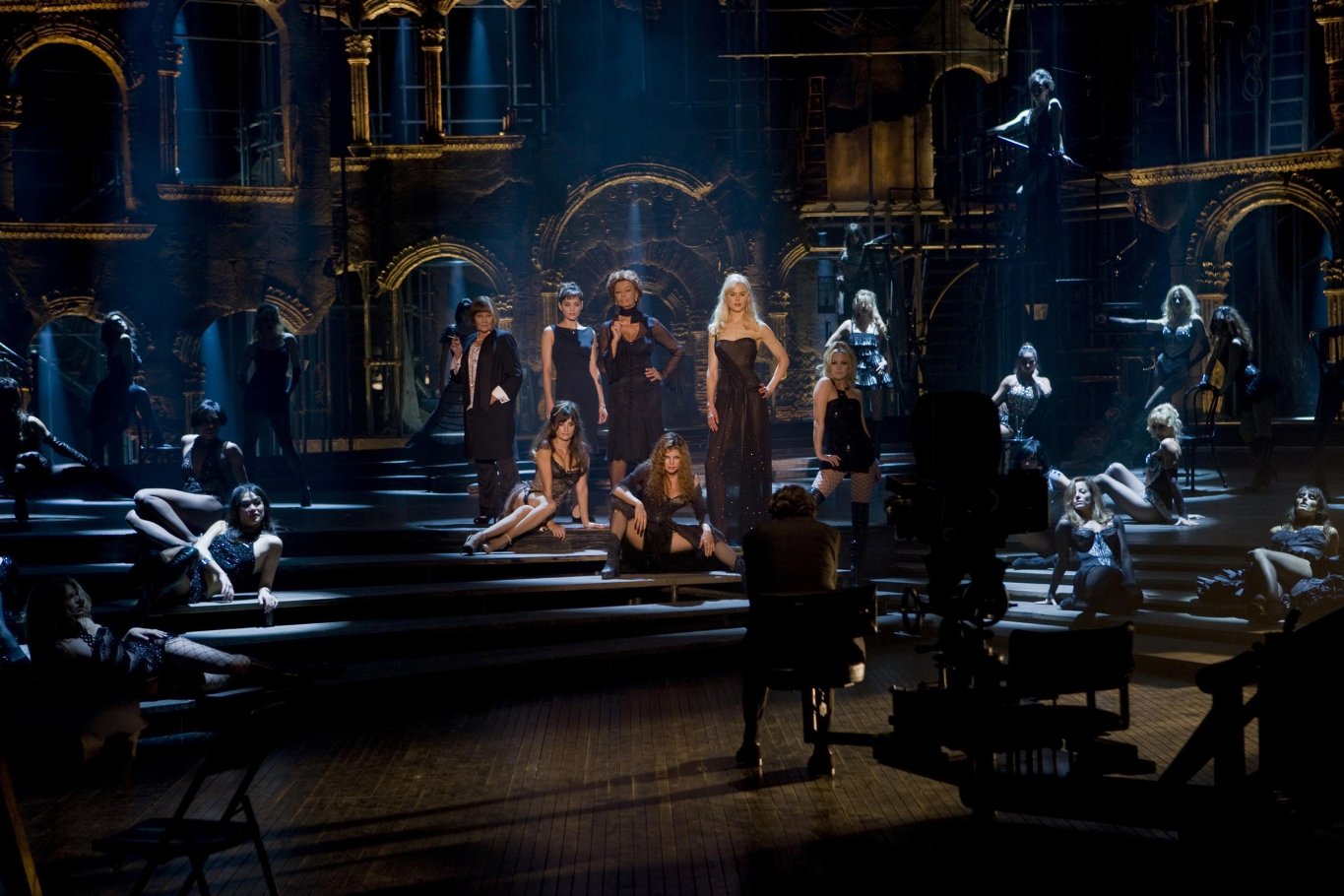 Фото - Марион Котийяр: 1365x910 / 194 Кб