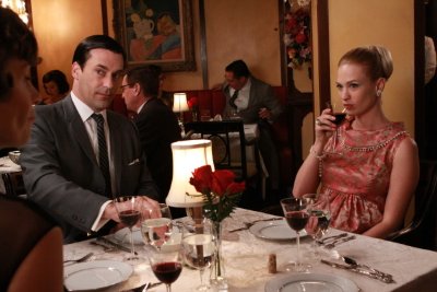 Фото - Дженьюэри Джонс: 400x267 / 27 Кб