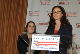 Фото - Эми Бреннеман: 269x181 / 13 Кб