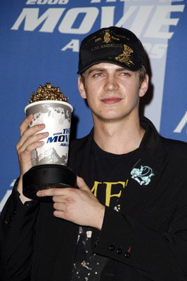 Фото - Хейден Кристенсен: 266x400 / 23 Кб