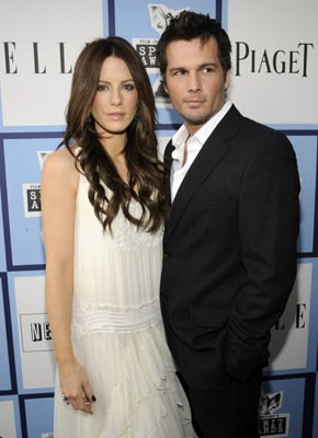 Фото - Кейт Бекинсейл: 290x400 / 24 Кб