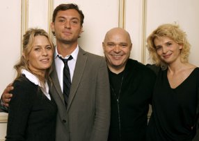 Фото - Джуд Лоу: 286x204 / 12 Кб