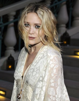 Фото - Мэри-Кейт Олсен: 313x400 / 26 Кб