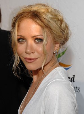 Фото - Мэри-Кейт Олсен: 297x400 / 23 Кб