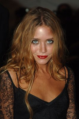 Фото - Мэри-Кейт Олсен: 267x400 / 22 Кб