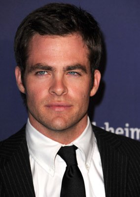 Фото - Крис Пайн: 284x400 / 19 Кб