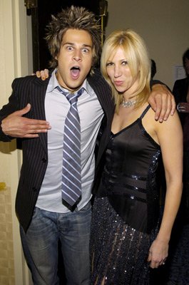 Фото - Дебора Гибсон: 265x400 / 28 Кб