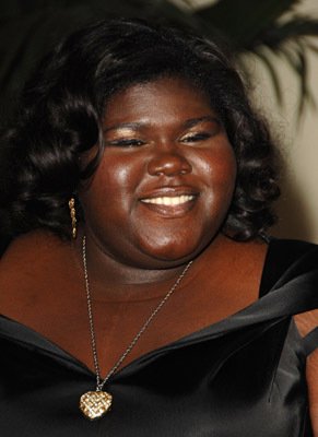 Фото - Габури Сидибе: 291x400 / 20 Кб