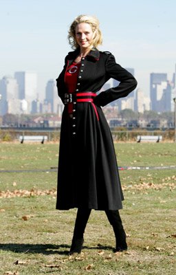 Фото - Ума Турман: 256x400 / 26 Кб