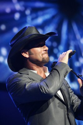 Фото - Тим МакГроу: 267x400 / 23 Кб