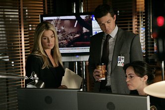 Фото - Поппи Монтгомери: 333x222 / 22 Кб