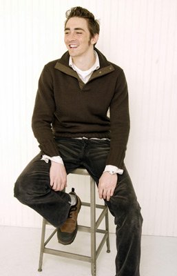 Фото - Ли Пейс: 257x400 / 18 Кб