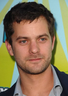 Фото - Джошуа Джексон: 283x400 / 21 Кб