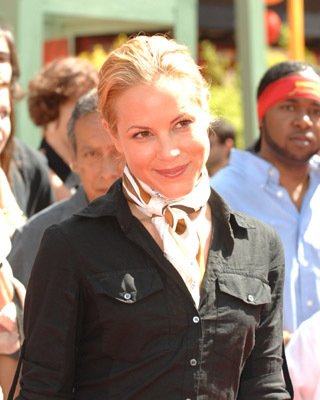 Фото - Мария Белло: 320x400 / 28 Кб