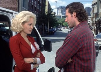 Фото - Эдвард Бернс: 348x250 / 26 Кб