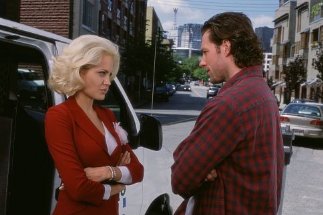 Фото - Эдвард Бернс: 323x215 / 19 Кб