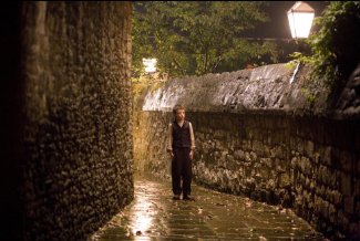 Фото - Дакота Блю Ричардс: 325x218 / 23 Кб