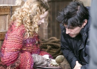 Фото - Дакота Блю Ричардс: 324x230 / 24 Кб