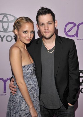 Фото - Джоэл Мэдден: 283x400 / 23 Кб