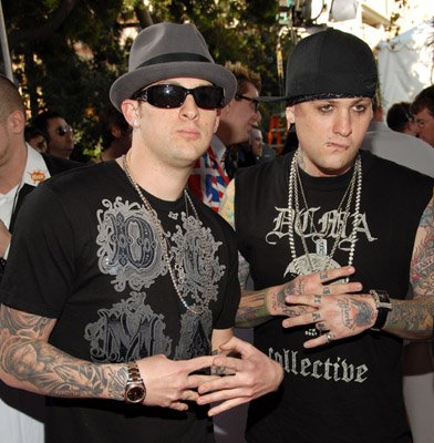 Фото - Джоэл Мэдден: 392x400 / 45 Кб