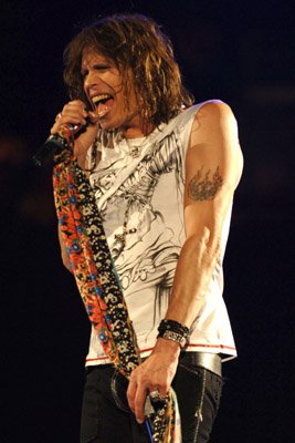 Фото - Стивен Тайлер: 267x400 / 25 Кб