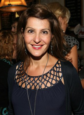 Фото - Ниа Вардалос: 293x400 / 27 Кб