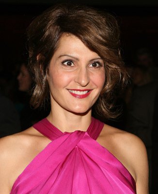 Фото - Ниа Вардалос: 326x400 / 23 Кб