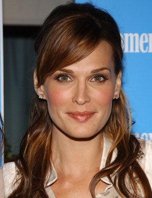 Фото - Молли Симс: 307x400 / 28 Кб