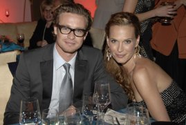 Фото - Молли Симс: 269x181 / 14 Кб